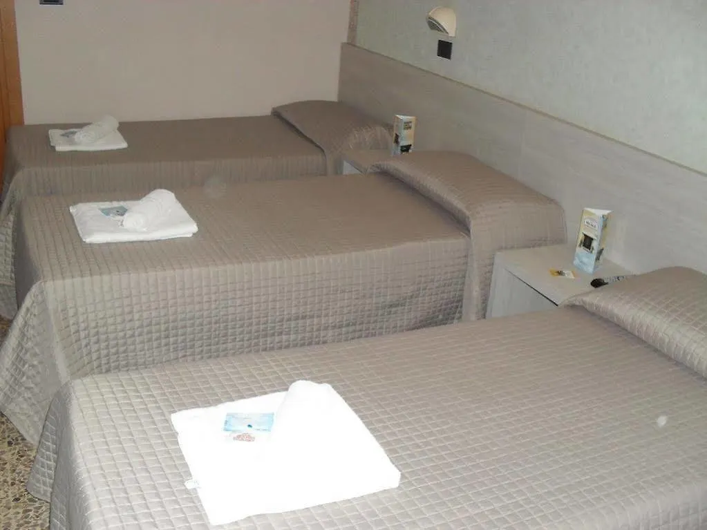 Hotel Reale Rimini 3*,
